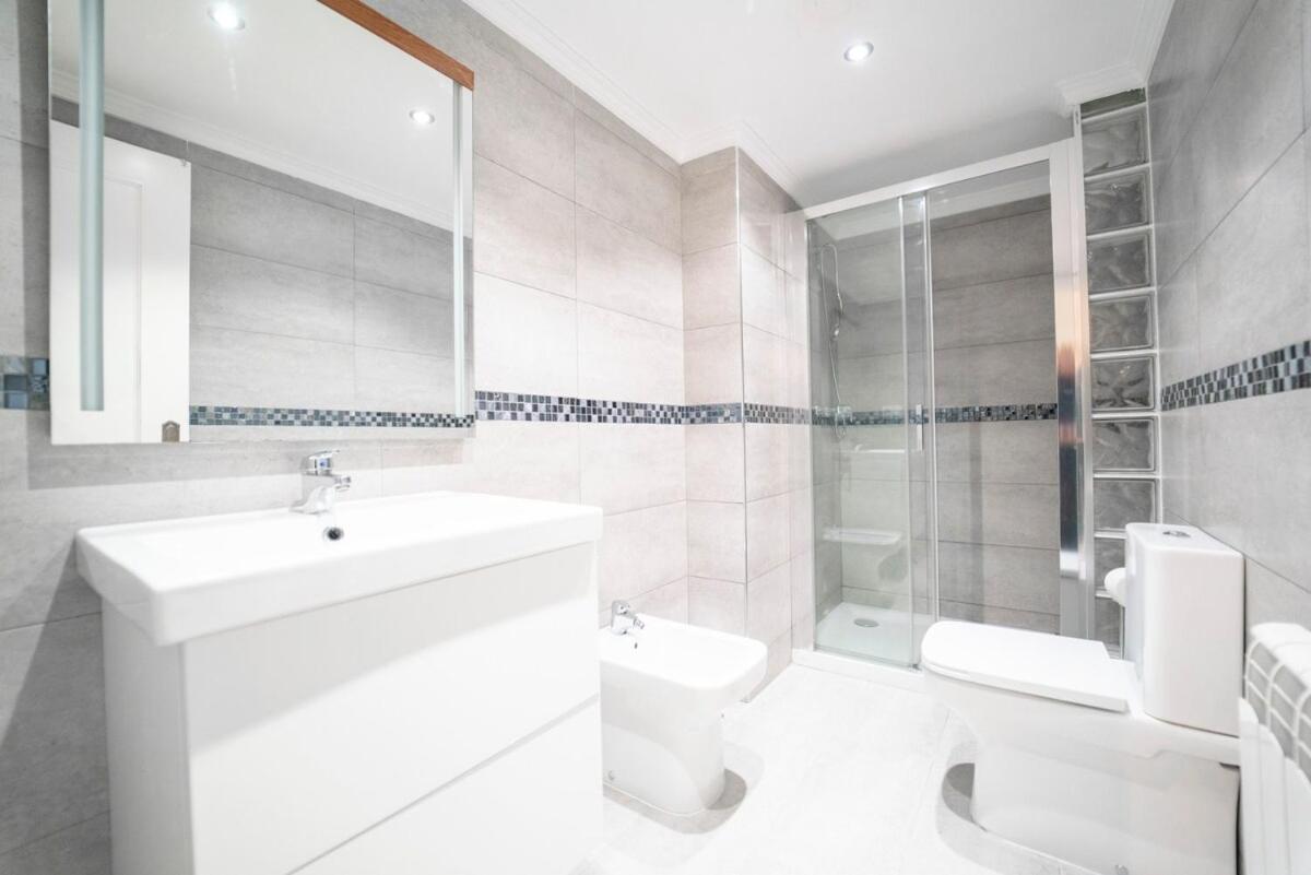Apartamento Avenida De Castilla Gijón Exterior foto